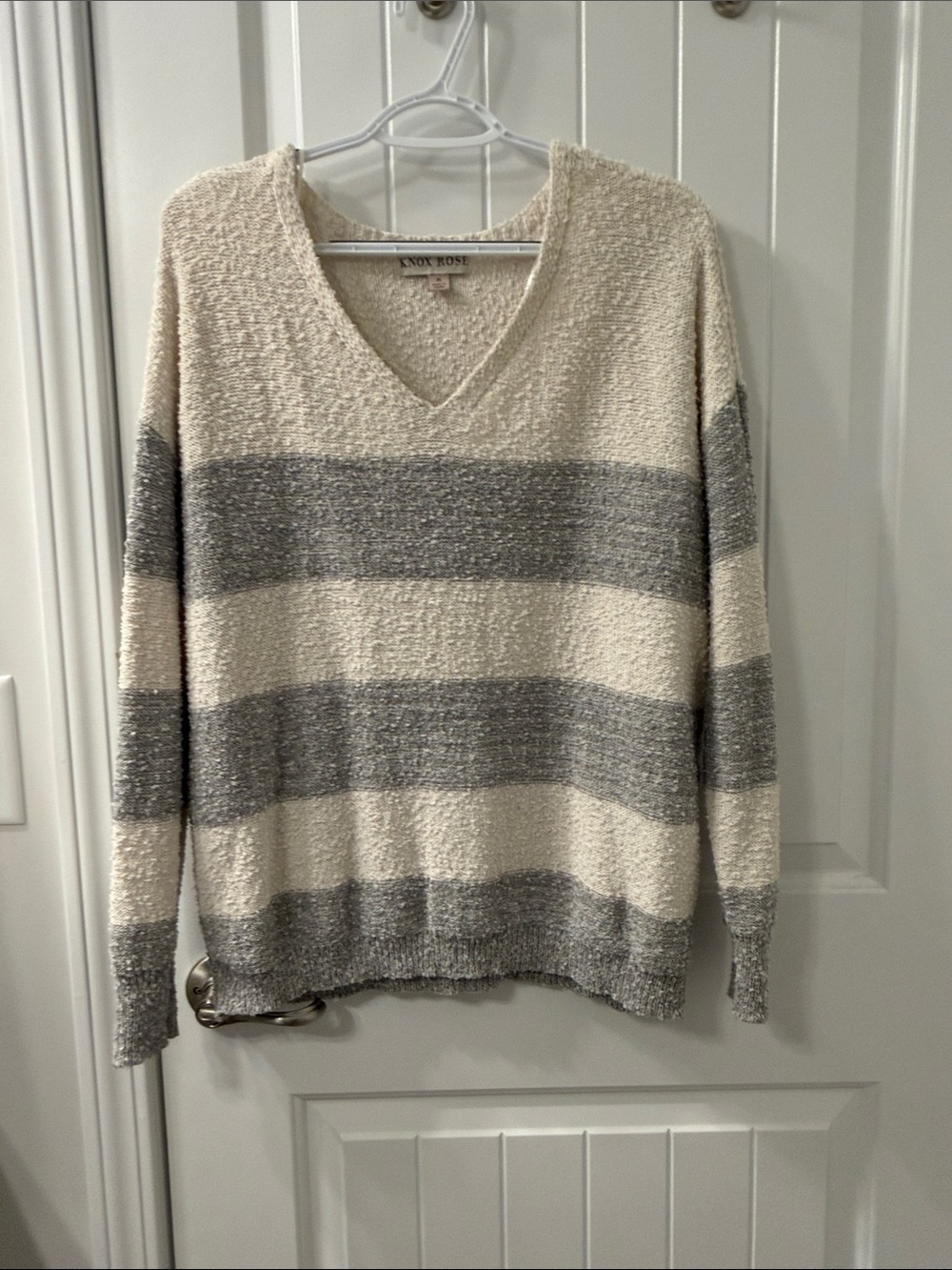 Medium Knox rose Cream and Gray Striped V-Neck Sweater